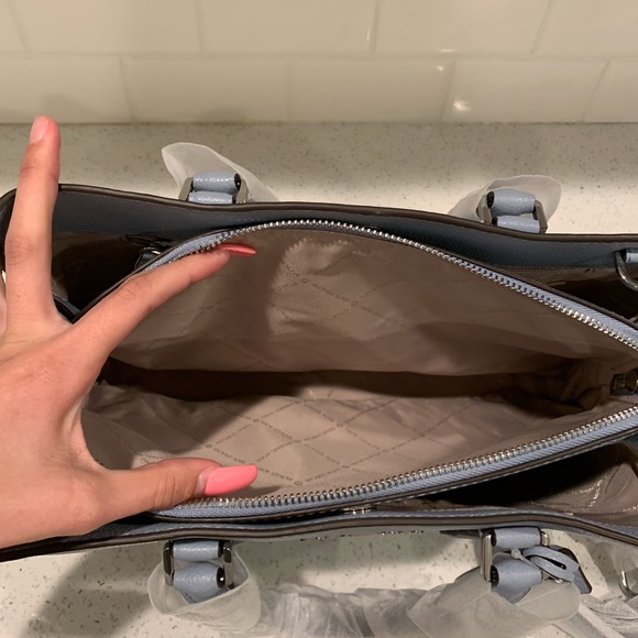 NWT Michael Kors Camille - Picture 4 of 6